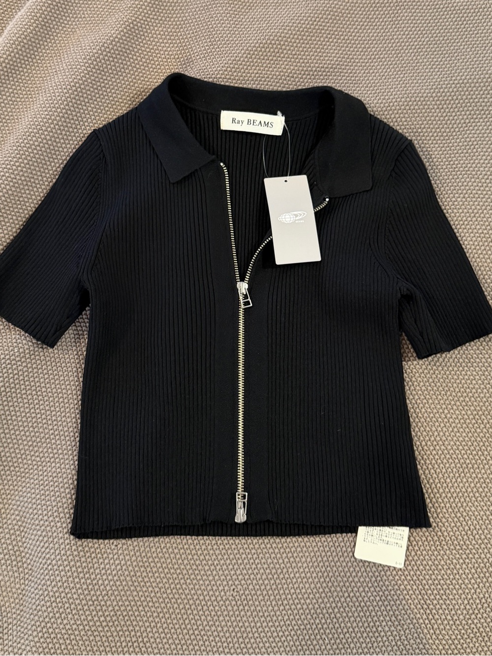 NWT Ray BEAMS Black Ribbed Zip-Front Polo Top